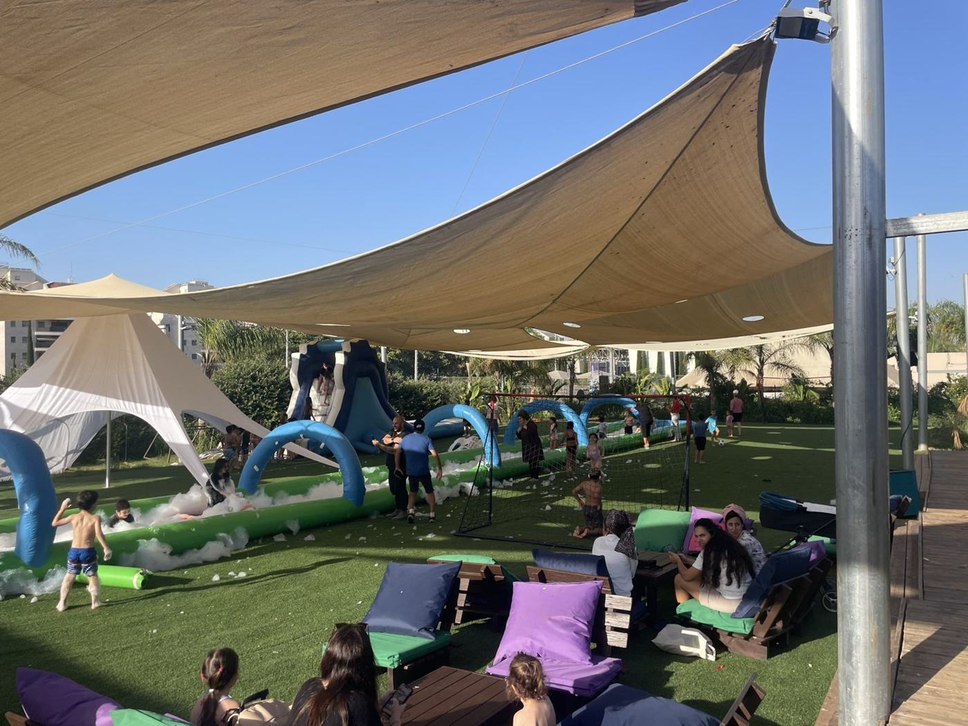 מתחם צהרון פנטזיה בקאנטרי כפר סבא